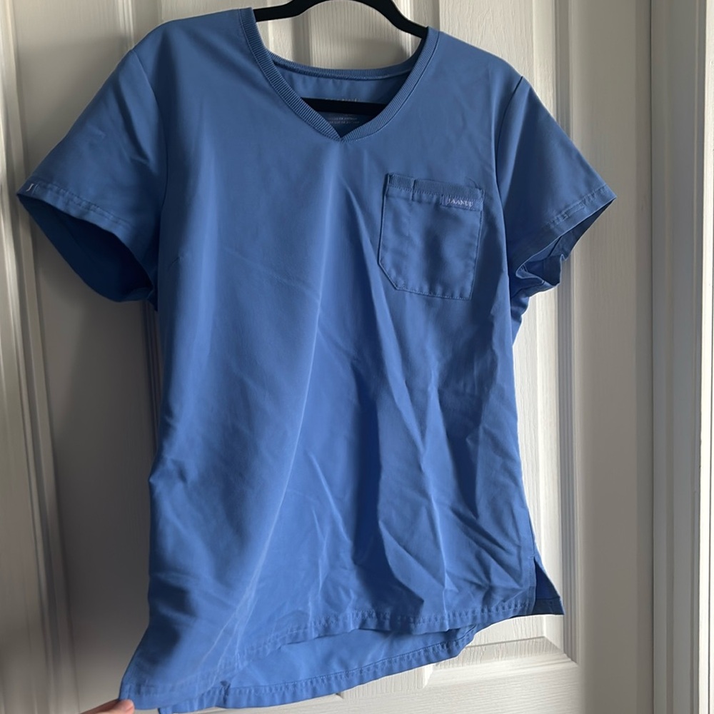 Jaanuu Ceil Blue Large Scrub Top